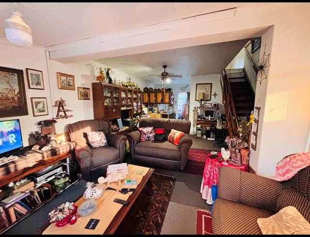 3 BEDROOM DUPLEX FOR SALE IN SILVERTON